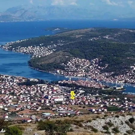 Modern With Private Patio, Bbq, And Close To - Two Bedroom Trogir